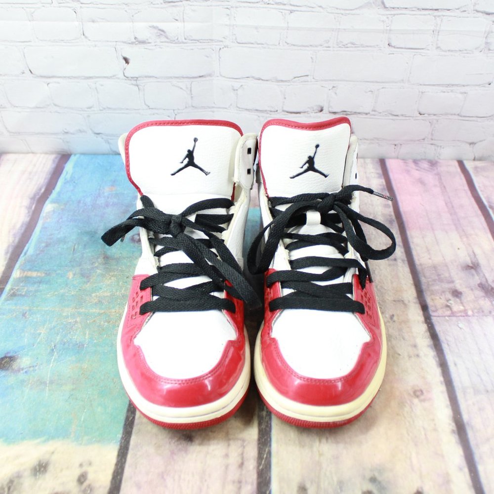 NIKE Air Jordan 1 Flight Mid Basketball Shoe 10 - Picture 5 of 9